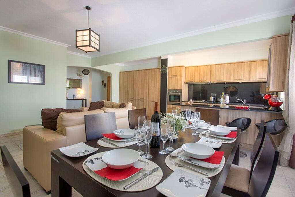 By The Duplex Apartment, Armacao De Pera, Algarve - Portugal *